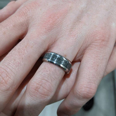7 Ways to Find Your Partner's Ring Size Without Them Knowing