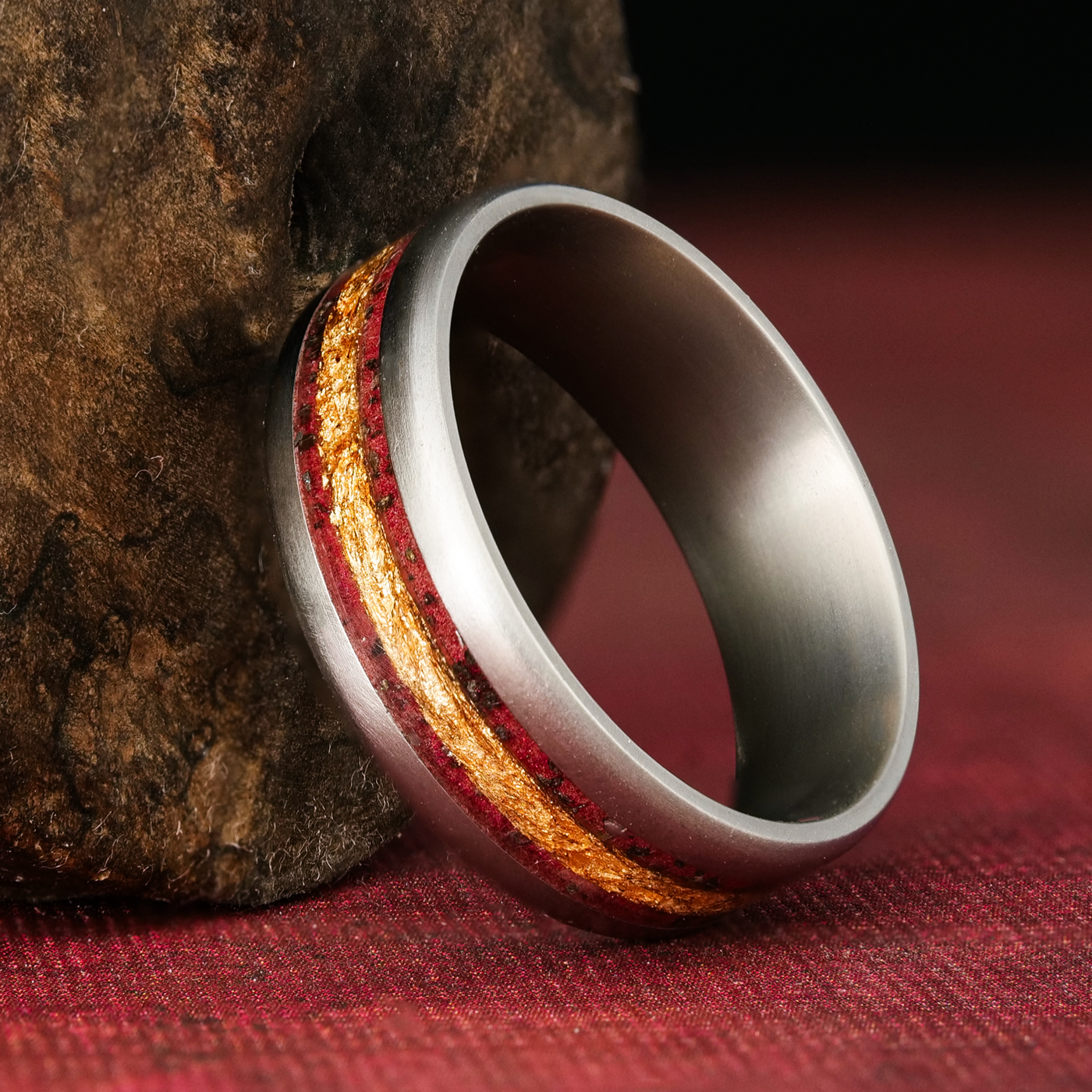 24K Gold Leaf Striped Regal Glowstone Ring