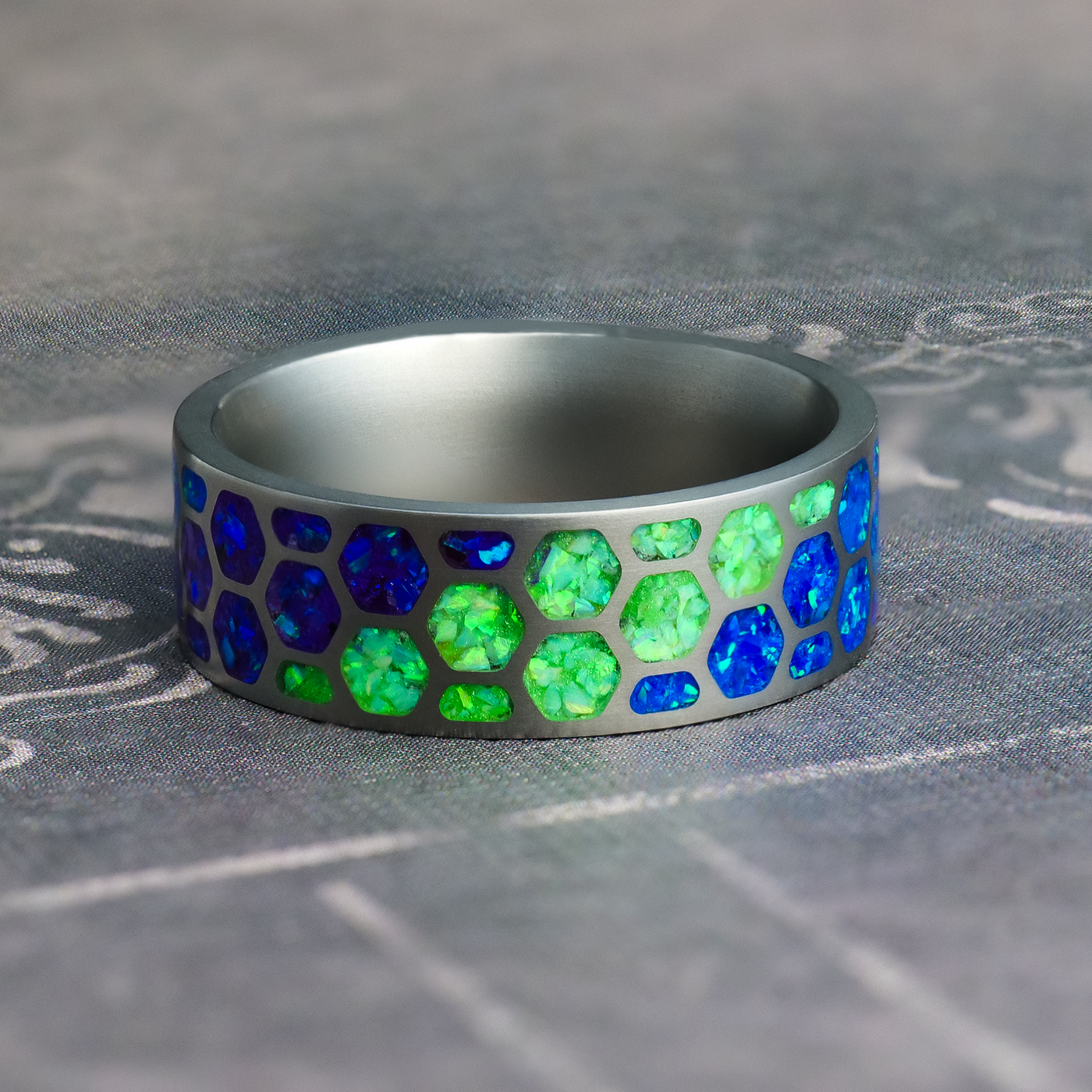 Aurora Hexagon Glowstone Ring