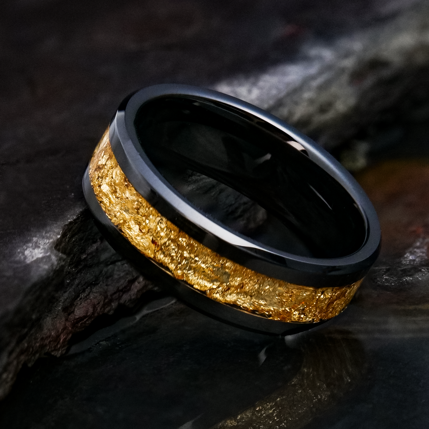 24K Gold Leaf Ring on Black Ceramic | Full Channel