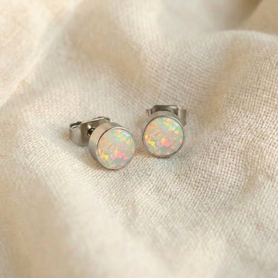 Round Pearl White Opal Glowstone Earrings