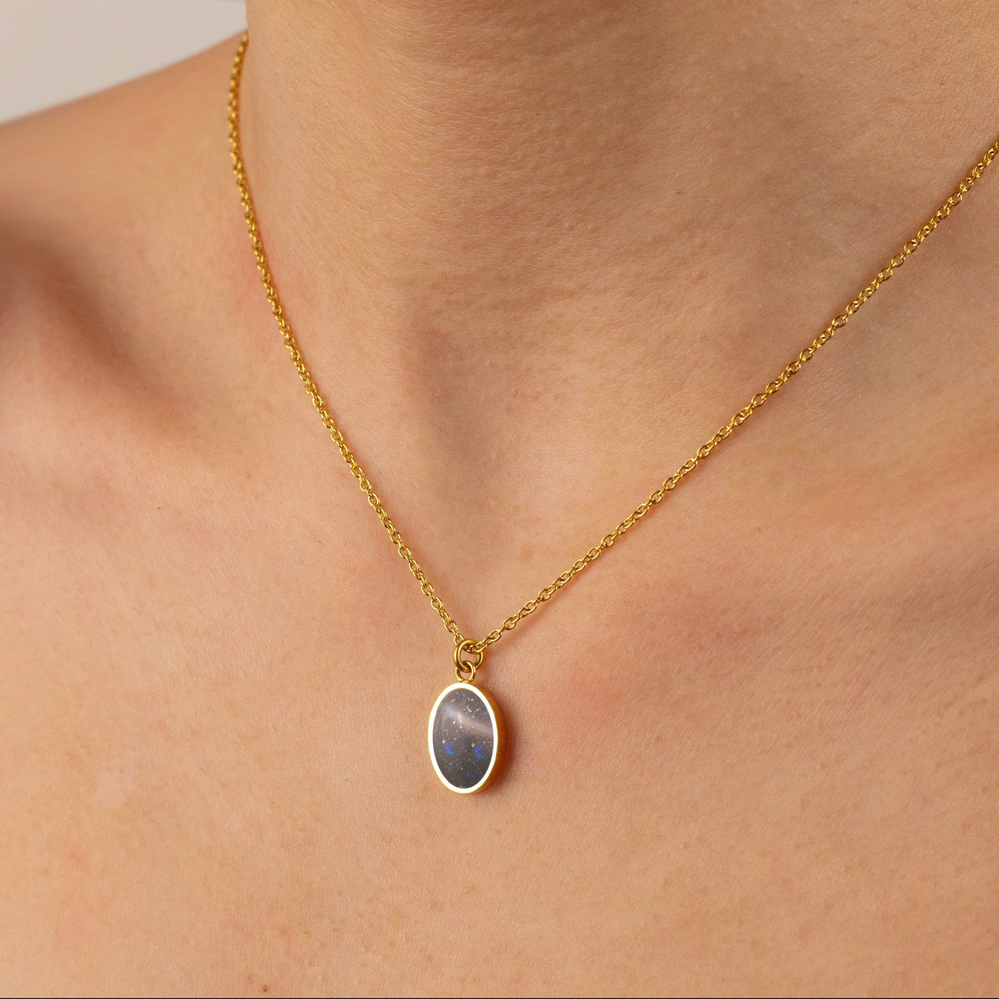 Star Dust Glowstone Oval Pendant Necklace