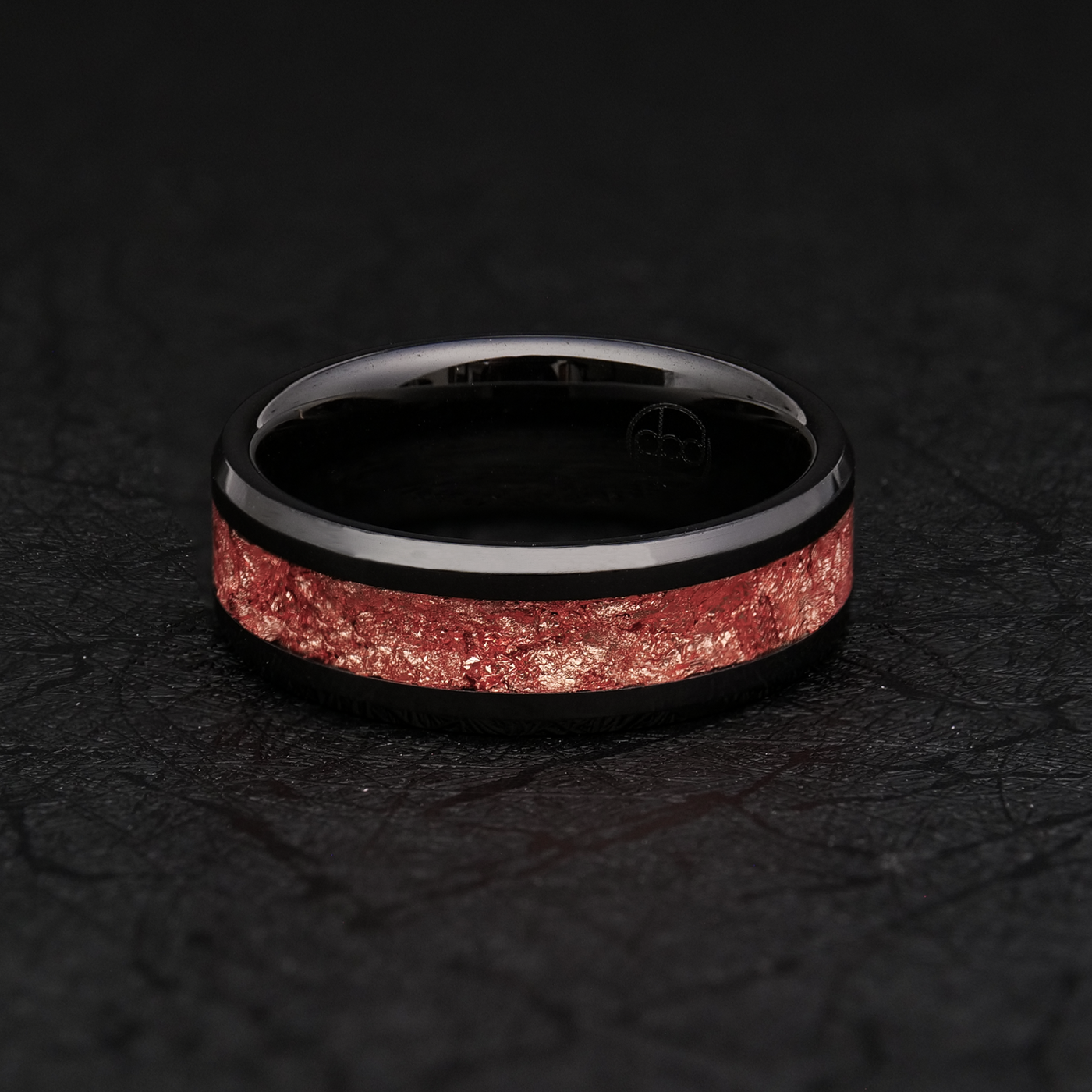 Rose Gold Leaf Ring on Black Ceramic | Full Channel