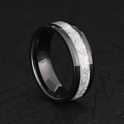 Silver Leaf Ring on Black Ceramic | Full Channel