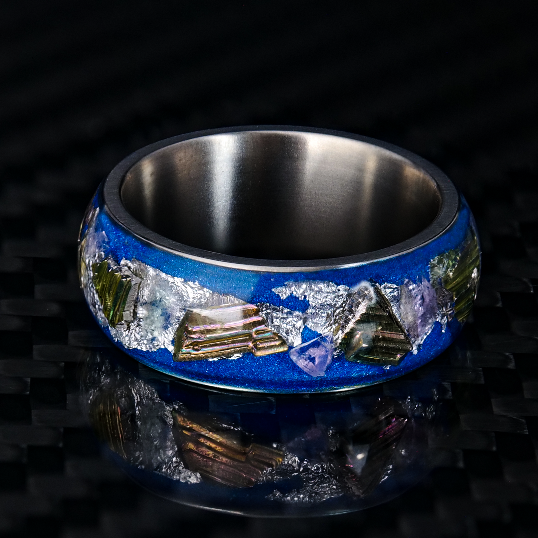 Bismuth wedding band deals