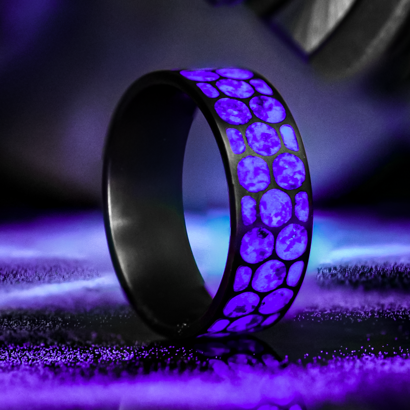 Custom glowstone rings deals