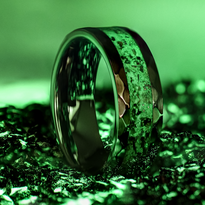 Deep Forest Green Glowstone Ring