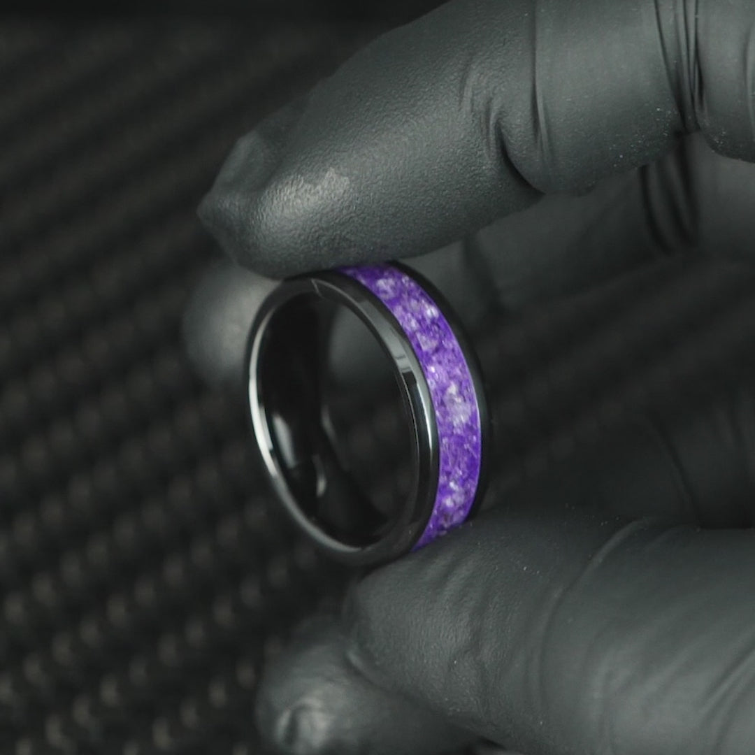 Amethyst Glowstone Ring on Black Ceramic