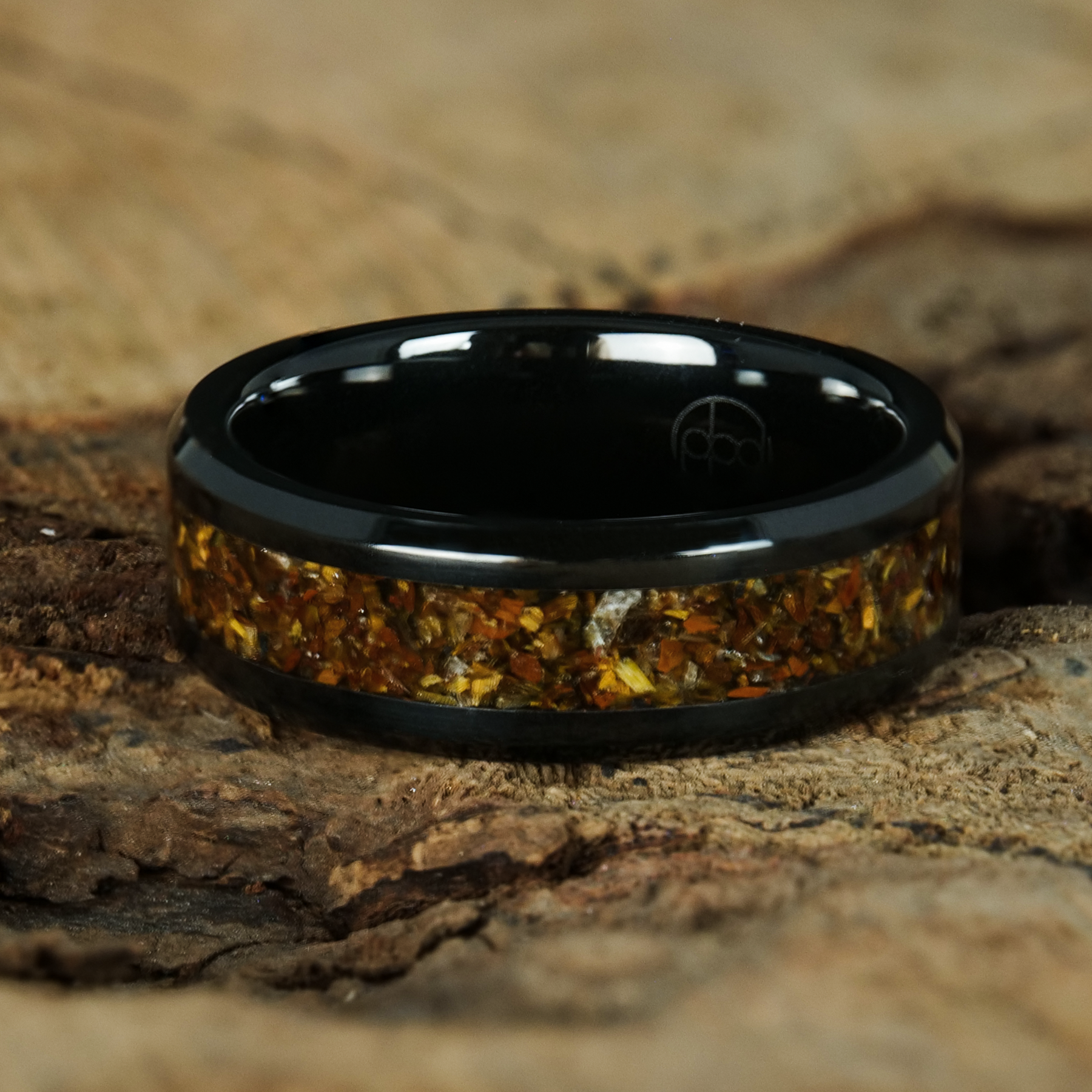 Tigers eye sales wedding band